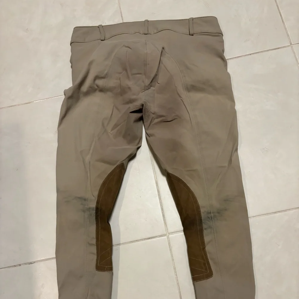 The Tailored Sportsman Women’s tan knee patch breeches, size 30 - Picture 5 of 7